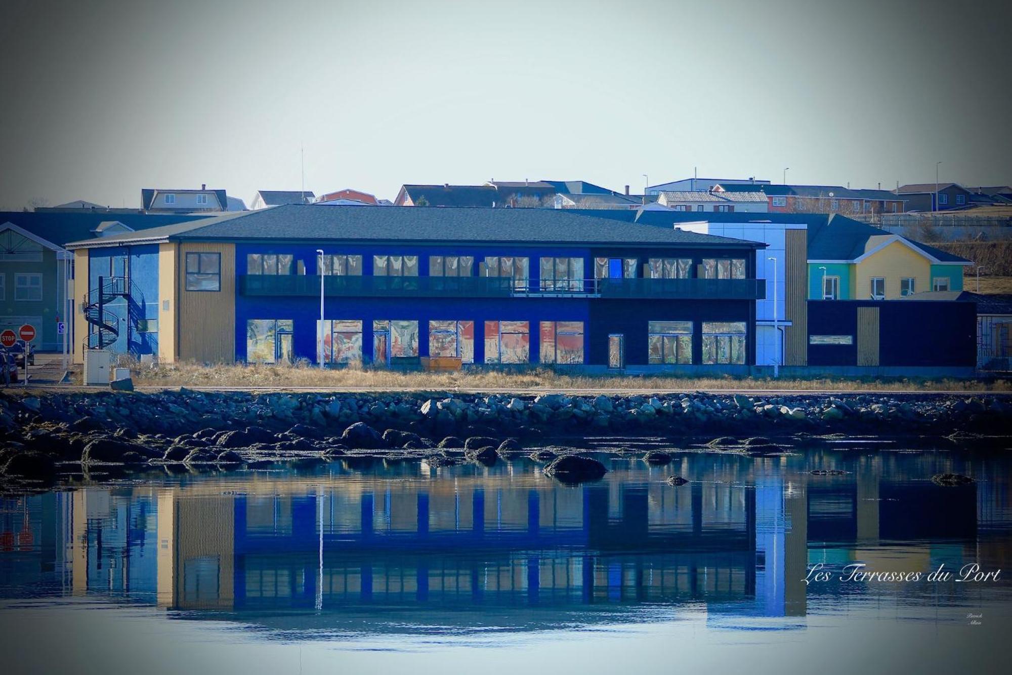 Les Terrasses Du Port Hotel Saint-Pierre Kültér fotó